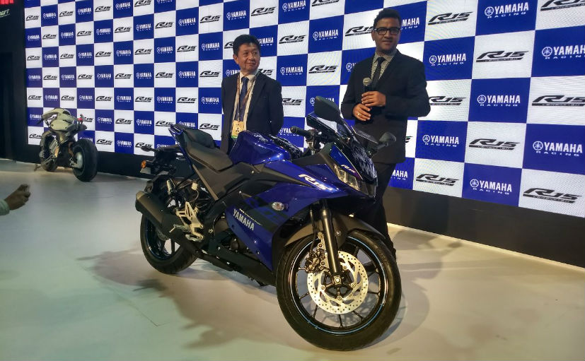 Auto Expo 2018 Yamaha YZF R15 V3 Launched In India Priced At Rs