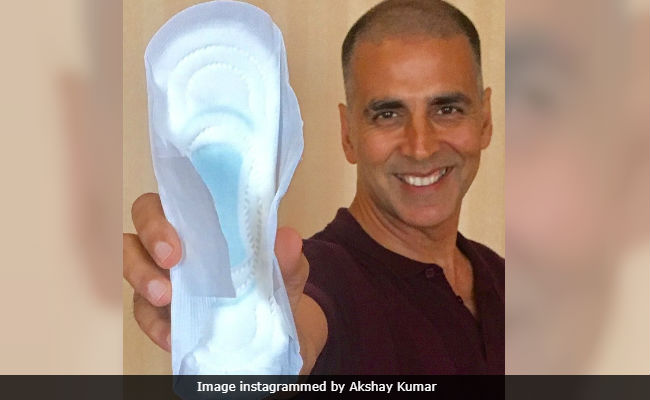 <i>PadMan</i> Star Akshay Kumar Says He Was Told On Social Media 'Holding Sanitary Pad Is A Sin'