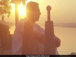 <i>PadMan</i>: Akshay Kumar Is Keeping Fingers Crossed For The Coming Weekend <i>PadMan</i>: Akshay Kumar Is Keeping Fingers Crossed For The Coming Weekend