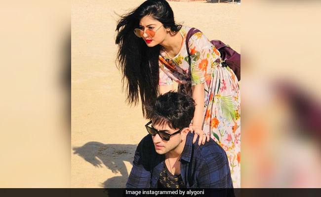 Inside <I>Ye Hai Mohabbatein</i>'s Actor Aly Goni's Birthday In Goa