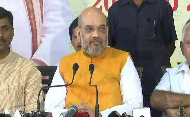 A Bomb To Every Pakistani Bullet Only Solution: Amit Shah