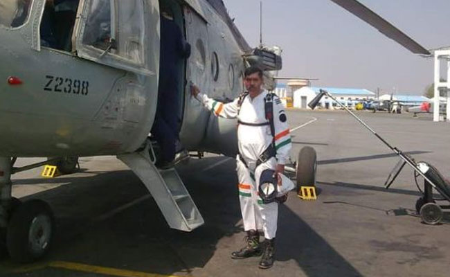 Air Force Officer Arrested In Delhi, Was Seduced By ISI Spies On Chat