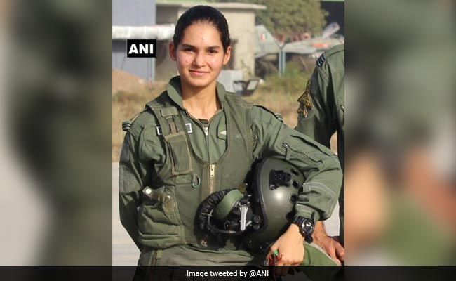 Meet Avani Chaturvedi, 1st Woman Pilot To Take Part In War Games Abroad
