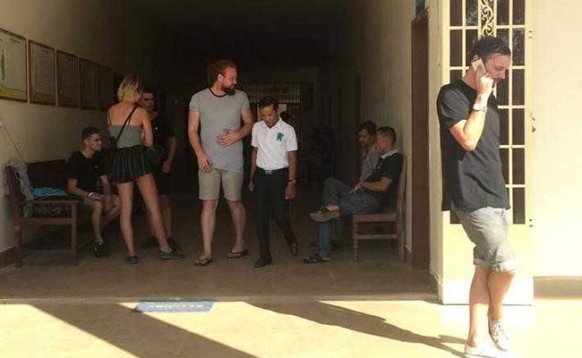 Cambodia Deports 7 Foreigners Arrested Over 'Pornographic' Dance Party