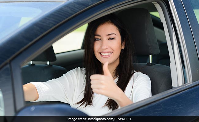 भारतीय ड्राइविंग लाइसेंस के साथ इन 8 देशों में चला सकते हैं कार