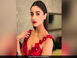 Alia Bhatt, Shay Mitchell And 8 Other Celebs Who Pull Off Red Lips Perfectly Alia Bhatt, Shay Mitchell And 8 Other Celebs Who Pull Off Red Lips Perfectly