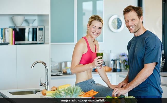 Your Partner Will Get Fit If You Do Too; Here's How You Can Do it Naturally!