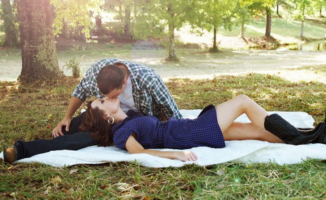 Valentine's Day: What Do Women, And Men, Really Want? There Might Be Answers