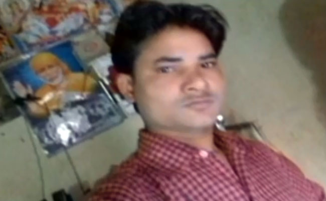 देश की राजधानी में अपराधियों के हौसले बुलंद, सार्वजनिक स्थान पर लूट का विरोध करने पर चाकू मारा