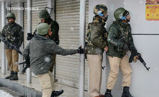 Soldier Dies In Srinagar Encounter, Alert Guard Averts Attack On CRPF Camp