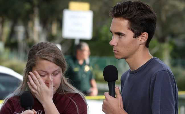 For A Moment, YouTube's Top-Trending Video Was Promoting A Florida Shooting Conspiracy Theory