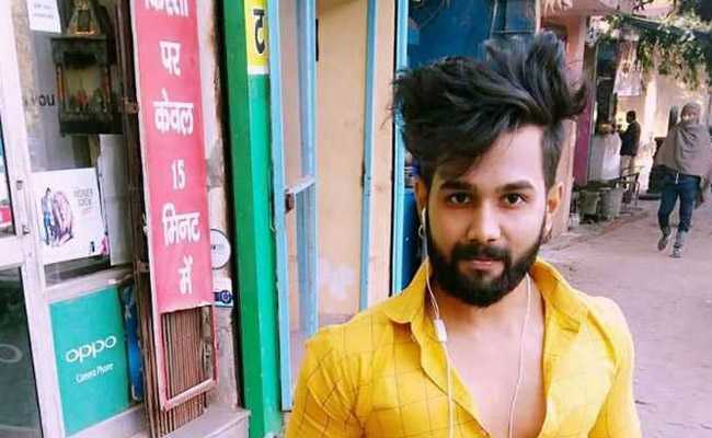 अंकित की हत्या मुसलमान ने नहीं, बल्कि हम सभी ने की है... अंकित की हत्या मुसलमान ने नहीं, बल्कि हम सभी ने की है...