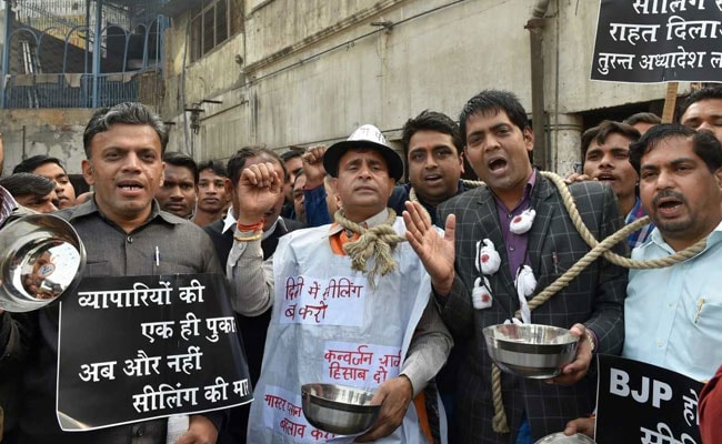 Traders Protest, Down Shutters In Various Markets Against Delhi Sealing