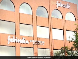 खादी ग्रामोद्योग का फेब इंडिया को नोटिस, ट्रेडमार्क के इस्तेमाल को लेकर मांगा 525 करोड़ का हर्जाना खादी ग्रामोद्योग का फेब इंडिया को नोटिस, ट्रेडमार्क के इस्तेमाल को लेकर मांगा 525 करोड़ का हर्जाना