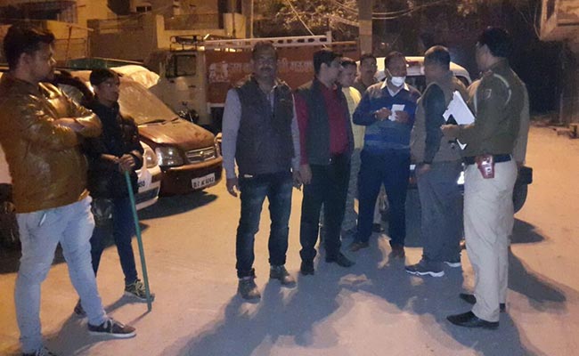 फर्श बजार मुठभेड़: लूट की वारदात को अंजाम देने आए दो बदमाशों को पुलिस ने पकड़ा