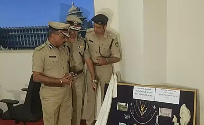 पुलिस की राइफल छीनने वाला मध्य प्रदेश का भील गैंग एनकाउंटर के बाद गिरफ्तार