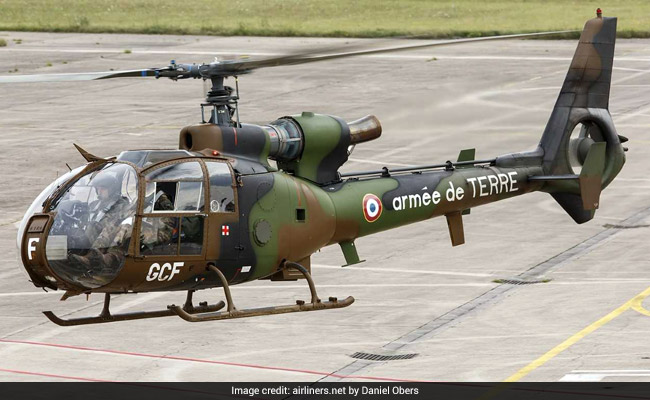 Two French Army Training Helicopters Crash, Five Dead