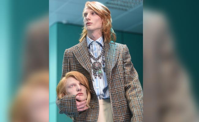 Gucci Models Walk The Runway - With Replica Severed Heads Of Themselves