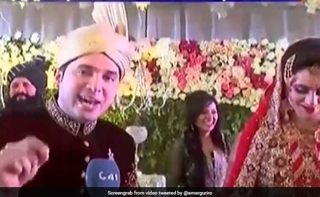 Pakistani Journalist Covers Own Wedding, Interviews Wife. Twitter LOLs