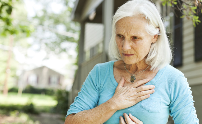 Here's How Older Women Can Lower Their Risk Of Heart Failure