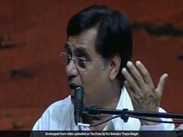 Jagjit Singh Birthday: A Look At Ghazal King's Musical Journey Jagjit Singh Birthday: A Look At Ghazal King's Musical Journey