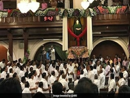 Tamil Nadu Assembly Gets Jayalalithaa Portrait, DMK Calls It "Disgrace" Tamil Nadu Assembly Gets Jayalalithaa Portrait, DMK Calls It "Disgrace"