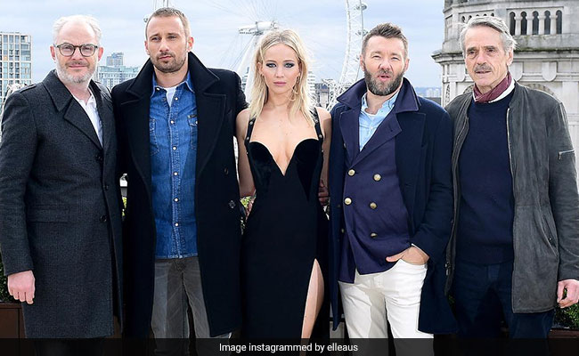 Jennifer Lawrence's Gown For <i>Red Sparrow</i> Photocall Has Divided The Internet