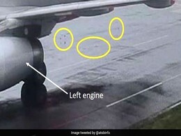 Clipboard Sucked Into Plane Engine, No One Told The Pilot Before Take-Off Clipboard Sucked Into Plane Engine, No One Told The Pilot Before Take-Off
