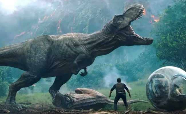 Jurassic World-Fallen Kingdom Trailer: रोंगटे खड़े कर देगा डाइनोसॉर का ये खौफनाक अंदाज