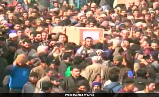 Large Crowds At Funerals Of Sunjuwan Attack Victims In Kashmir Valley