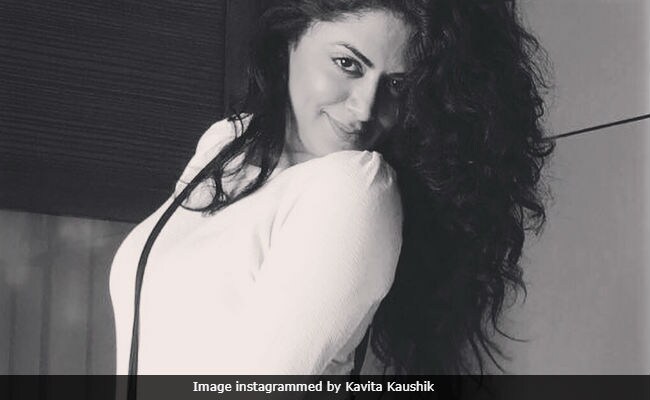 Kavita Kaushik's Message On 'Embracing Physical Flaws' Is A Must Read