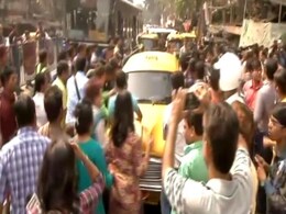 Protests At Kolkata School Over Sexual  Assault On Class 2 Girl By Teacher Protests At Kolkata School Over Sexual  Assault On Class 2 Girl By Teacher