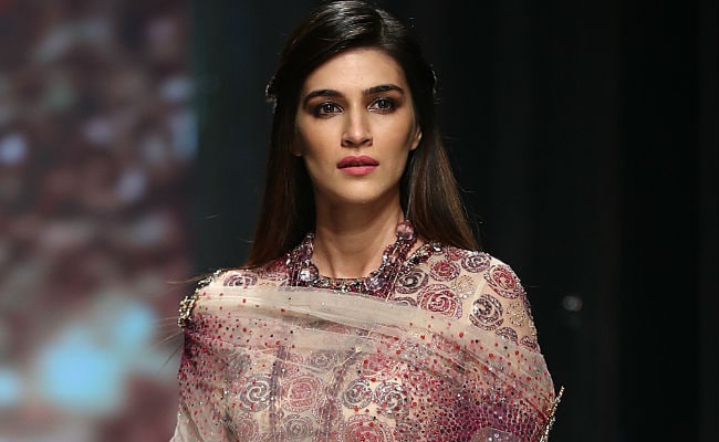 Kriti Sanon On How To Deal With People Who 'Pull You Down'