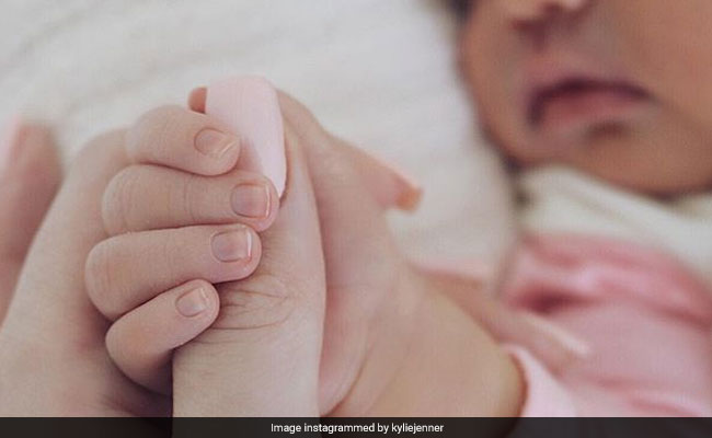 Kylie Jenner Reveals Baby's Name And First Pic. Meet Stormi Webster
