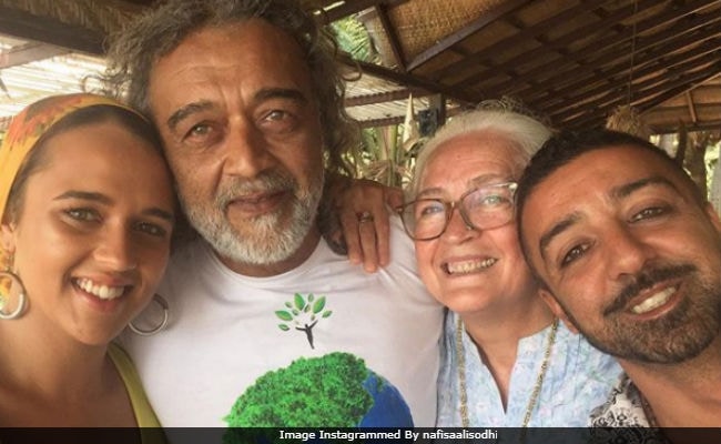 You Know Lucky Ali. But Have You Met His Daughter Tasmiyah? Here They Are In Goa