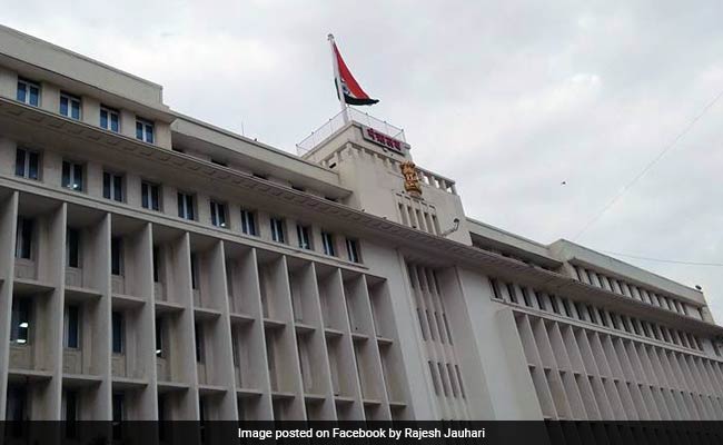 Woman Jumps Off 3rd Floor Of Maharashtra Secretariat, Lands Safely Into Net