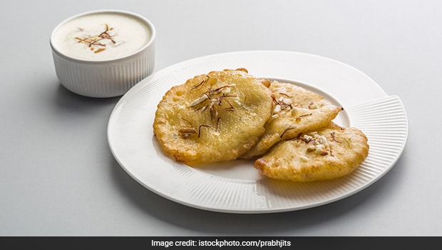 Holi Special Dessert: इन स्वीट्स डिशेज के साथ होली के त्योहार को बनाएं और खास
