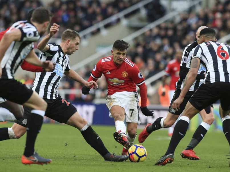 Newcastle United Stun Manchester United As Huddersfield Win At Last