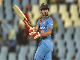 IND vs SL: मनीष पांडे और दिनेश कार्तिक की शानदार बल्लेबाजी, टीम इंडिया 6 विकेट से जीती IND vs SL: मनीष पांडे और दिनेश कार्तिक की शानदार बल्लेबाजी, टीम इंडिया 6 विकेट से जीती