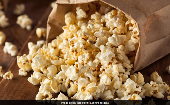 Is Popcorn Cooked In The Microwave Hazardous To Health?