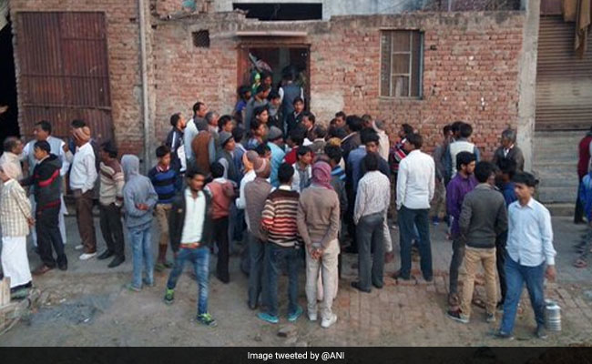 Stalker Hacks Woman To Death In Ghaziabad, Surrenders With Axe