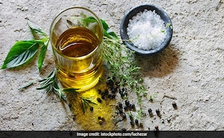 Mustard Oil For Cooking: 4 Of The Best Mustard Oil Options For You