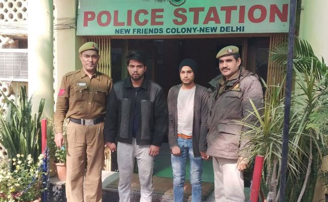 जल्दी पैसे कमाने की चाहत ने मिस्टर दिल्ली को बनाया स्नैचर, पुलिस ने पहुंचाया जेल