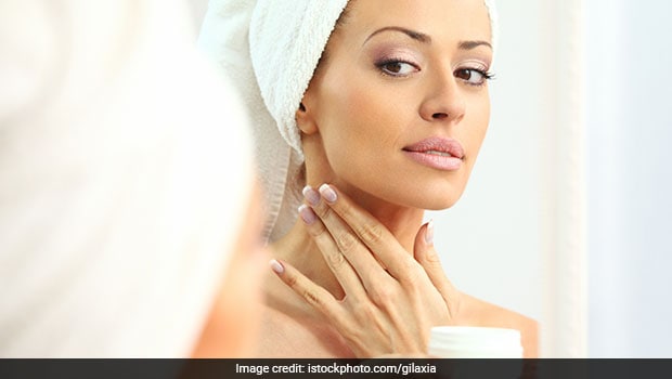 5 Home Remedies For A Dark Neck: Make Your Skin Tone Even!