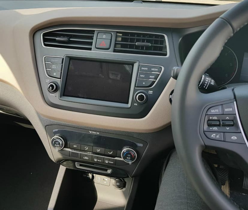 new hyundai i20 facelift interior