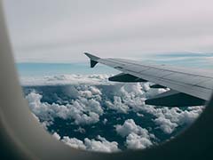 US Covid Patient Dies On Flight, Officials Didn't Know She Was Positive US Covid Patient Dies On Flight, Officials Didn't Know She Was Positive