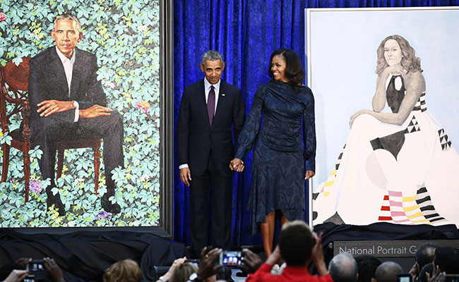 Obama Unveils Official Portraits, Jokes About Wife Michelle's "Hotness"