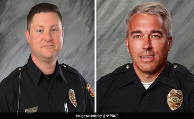 2 Ohio Police Officers Shot Killed In Line Of Duty Donald Trump Tweets Condolences