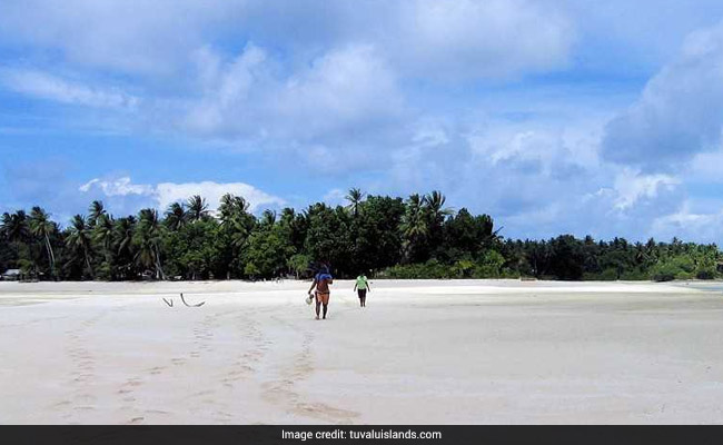 'Sinking' Pacific Nation Is Getting Bigger: Study