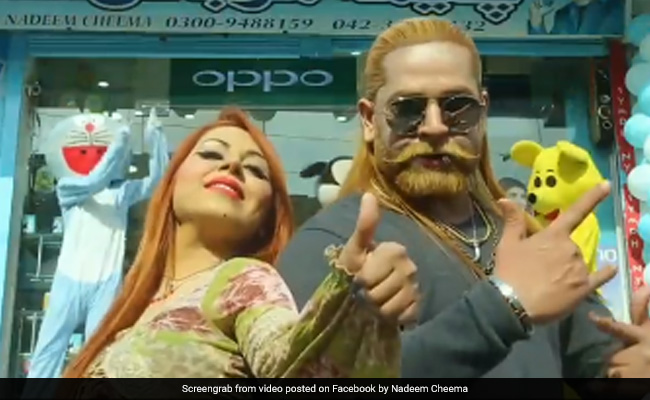 Pakistani Ad Recreates Salman-Katrina's "Swag Se Swagat". Bhai Will Approve